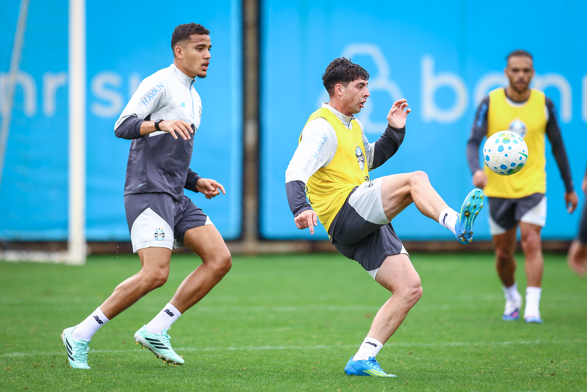 Grêmio retoma trabalhos no CT Luiz Carvalho
